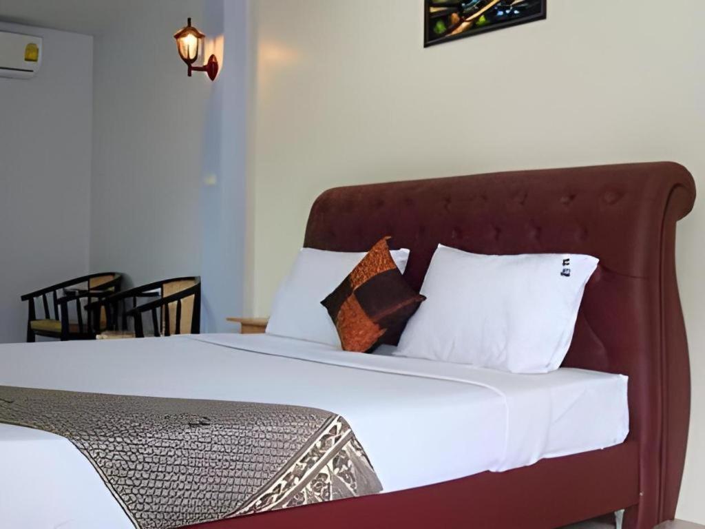 Nayai Resort Чалонг Екстериор снимка